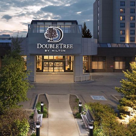 Doubletree By Hilton West Edmonton Hotel Exterior foto